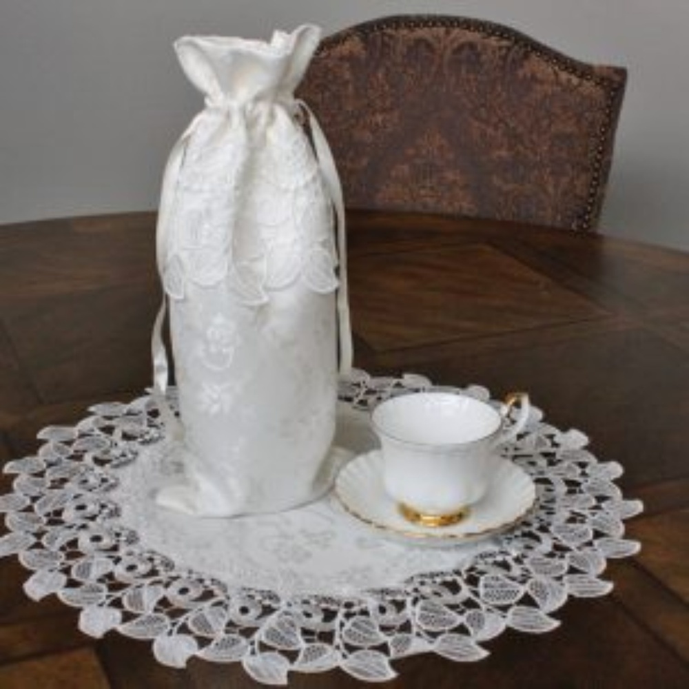 NEW Wine Gift Bag All-occasion, PEARL LACE LEAVES